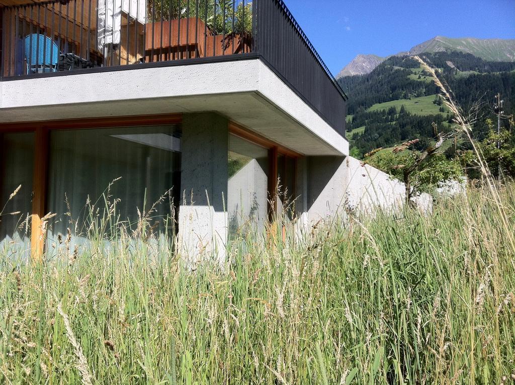 Chalet Park Apartment mit Sauna Hamam Diemtigen Kamer foto